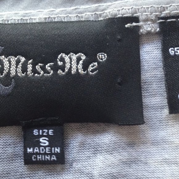 Miss Me Small Grey Long Sleeve T-Shirt Rhinestones - Picture 3 of 4